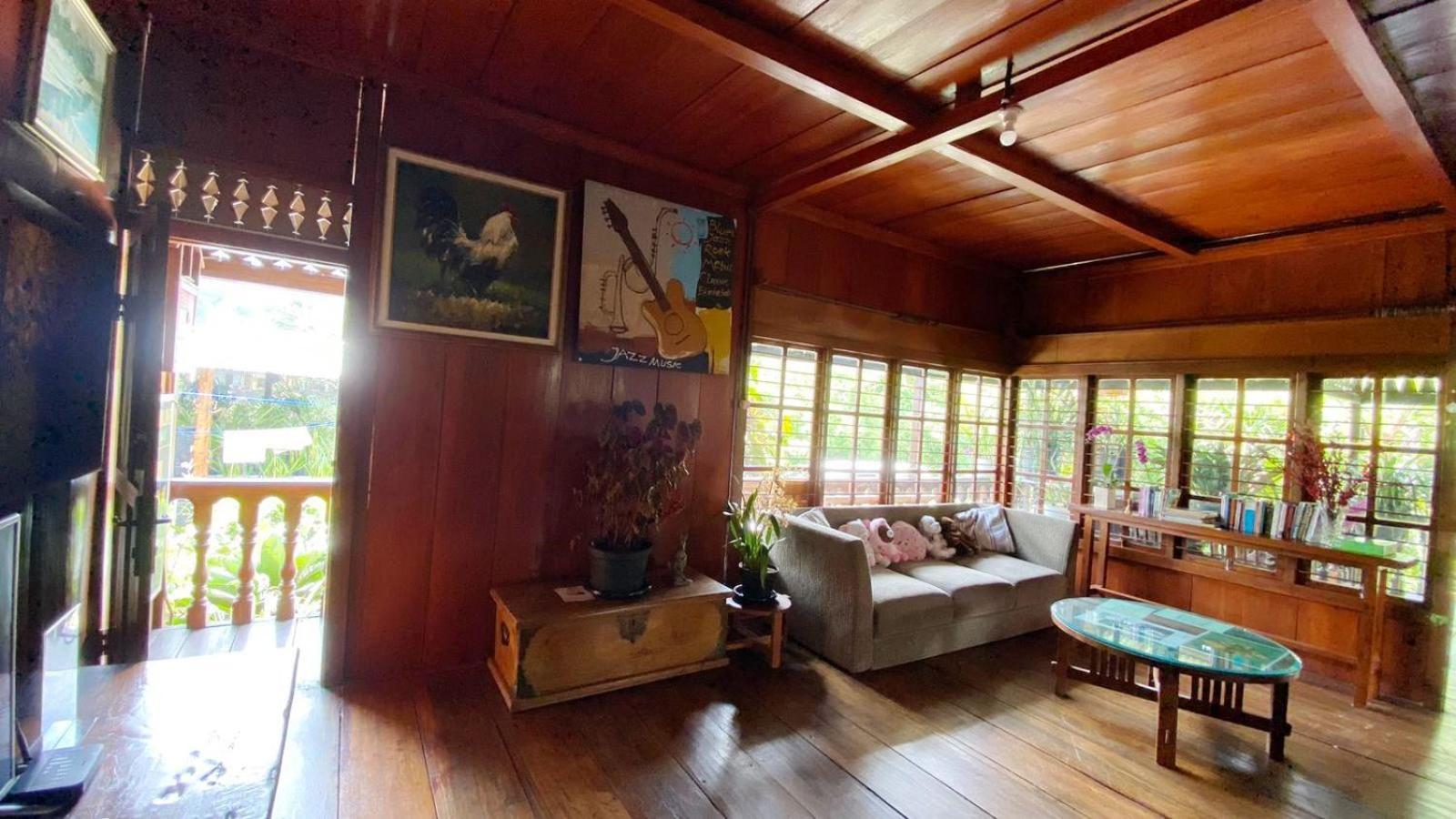 Rumah Kayu Sulawesi Antique Bedugul  Ngoại thất bức ảnh